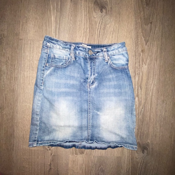 Refuge Denim Pencil Skirt Women's Small Acid Wash 5-Pocket - Picture 1 of 4